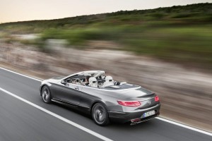 Mercedes-Benz S-Klasse Cabrio, S 500, Selenitgrau, Interieur: Leder porzellan/tiefseeblau © Mercedes-Benz