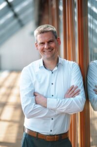 Andreas Scheibe ist Gründer der Continu-ING GmbH. Er und sein Unternehmen wollen Handwerkern dabei helfen, Bauprojekte endlich stressfreier und profitabler durchzuführen. © Continu-ING GmbH